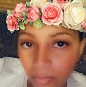 Meet your Posher, Desirae